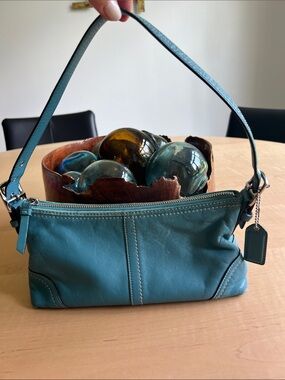 COACH F11195 Hamptons Soho Demi Shoulder Bag Aqua Leather Y2K Vintage